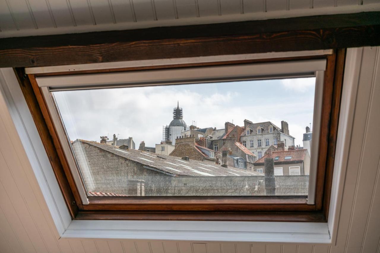 New La Douce Echappee, 2 Pers, Bien Situe Appartamento Boulogne-sur-Mer Esterno foto